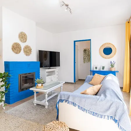 Calma Azul - 3br - Terrace & - Ac Wifi - 8 Guests